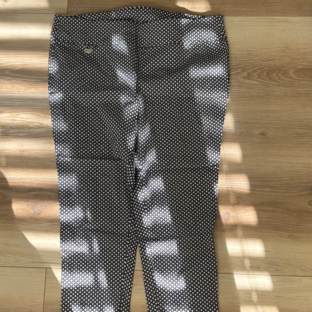 Rafaella Black and White Patterned Pants